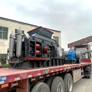 800x600中型對輥制砂機 制砂機設備發貨圖片