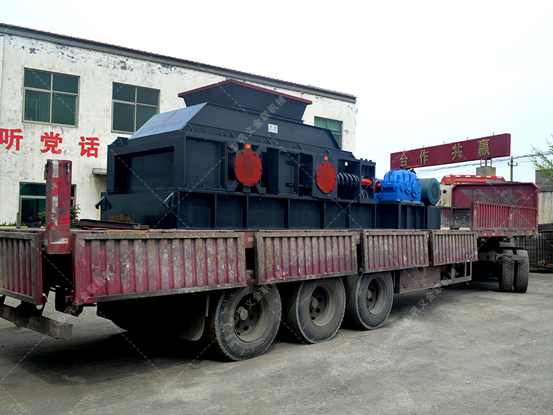 時產150噸的對輥制砂機是什么型號？如何控制出砂率？