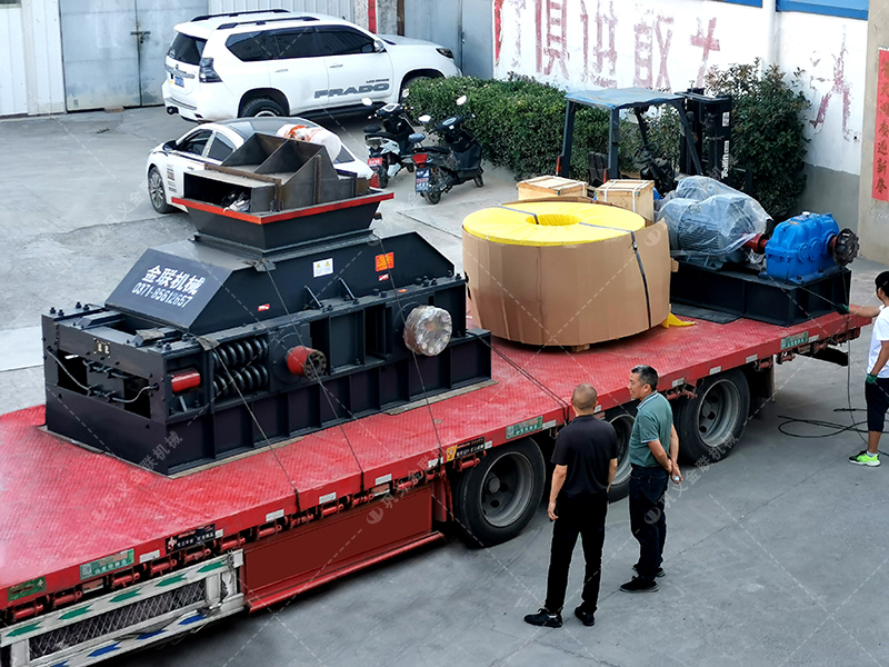 日產1000噸的對輥破碎機生產線報價，哪里的廠家更劃算？