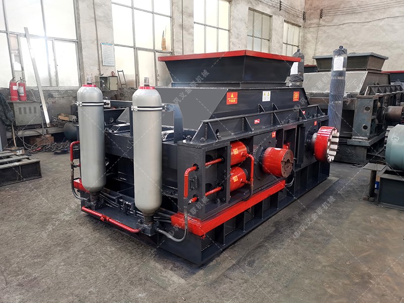 液壓對輥制砂機(jī),如何以強(qiáng)大的破碎力應(yīng)對各種硬度的物料? 液壓對輥制砂機(jī),如何以強(qiáng)大的破碎力應(yīng)對各種硬度的物料?